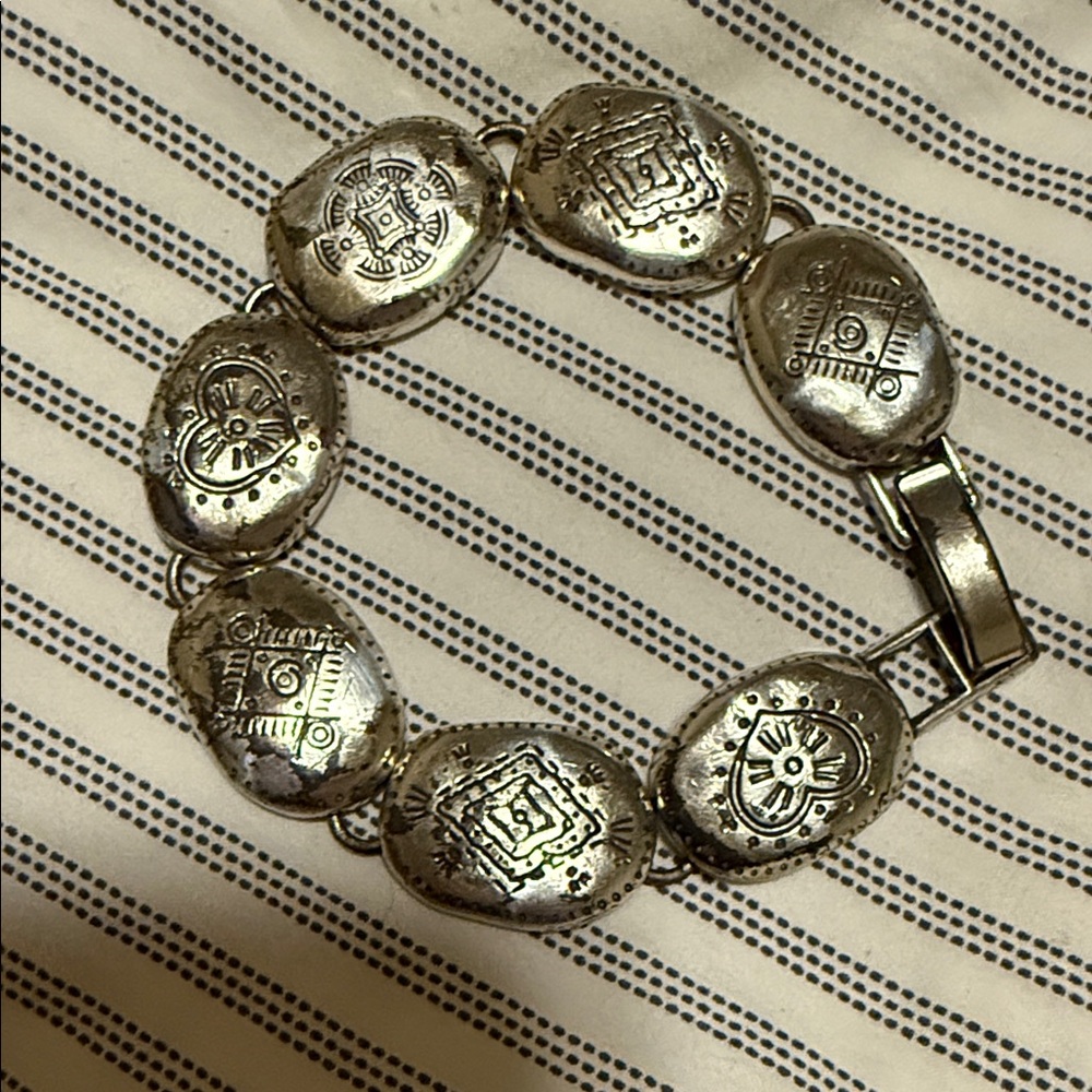 Brighton Del Rio Heart Silver Etched Bracelet Retired